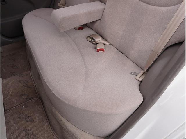 プラッツ １．５Ｘ　５ＭＴ　後期モデル　ノーマルベース　修復歴無　社外１５ＡＷ　ダンロップ製エナセーブ８分山１８５／５５Ｒ１５　リア３面スモークフィルム施工　センターアームレスト　発光電動コーナーポール　キーレス２本（48枚目）