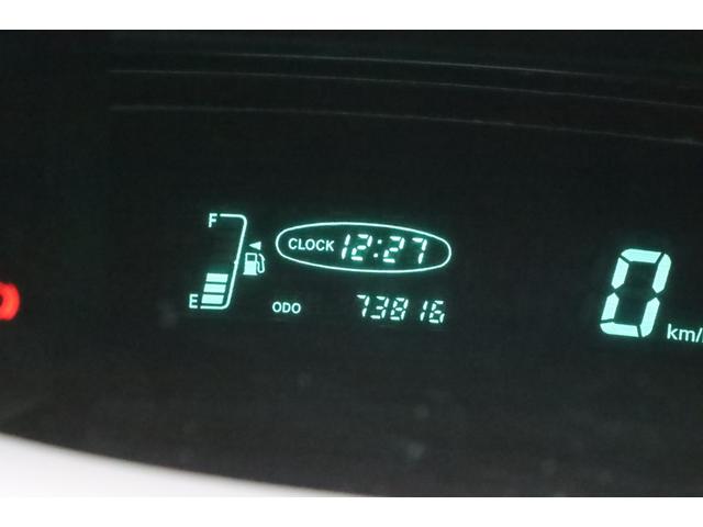 プラッツ １．５Ｘ　５ＭＴ　後期モデル　ノーマルベース　修復歴無　社外１５ＡＷ　ダンロップ製エナセーブ８分山１８５／５５Ｒ１５　リア３面スモークフィルム施工　センターアームレスト　発光電動コーナーポール　キーレス２本（65枚目）