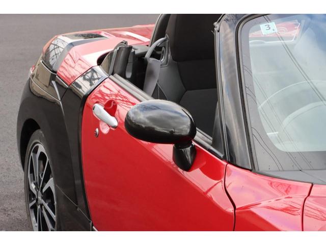 コペン エクスプレイ　５ＭＴ　電動オープン　ノーマルベース車　柿本改マフラー　純正１６インチＡＷ　タイヤＰＯＴＥＮＺＡアドレナリン７分山　ＬＥＤヘッド＆フォグ　シートヒーター　スマートキー／プッシュスタート　ＥＴＣ（19枚目）