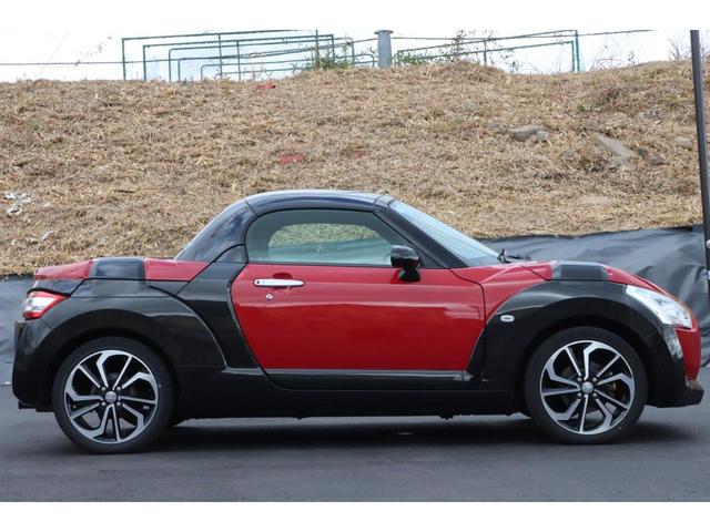 コペン エクスプレイ　５ＭＴ　電動オープン　ノーマルベース車　柿本改マフラー　純正１６インチＡＷ　タイヤＰＯＴＥＮＺＡアドレナリン７分山　ＬＥＤヘッド＆フォグ　シートヒーター　スマートキー／プッシュスタート　ＥＴＣ（20枚目）