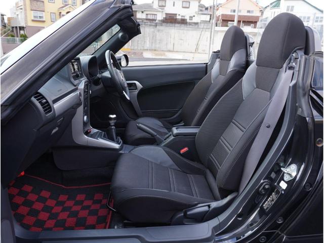 コペン エクスプレイ　５ＭＴ　電動オープン　ノーマルベース車　柿本改マフラー　純正１６インチＡＷ　タイヤＰＯＴＥＮＺＡアドレナリン７分山　ＬＥＤヘッド＆フォグ　シートヒーター　スマートキー／プッシュスタート　ＥＴＣ（48枚目）