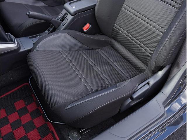 コペン エクスプレイ　５ＭＴ　電動オープン　ノーマルベース車　柿本改マフラー　純正１６インチＡＷ　タイヤＰＯＴＥＮＺＡアドレナリン７分山　ＬＥＤヘッド＆フォグ　シートヒーター　スマートキー／プッシュスタート　ＥＴＣ（50枚目）