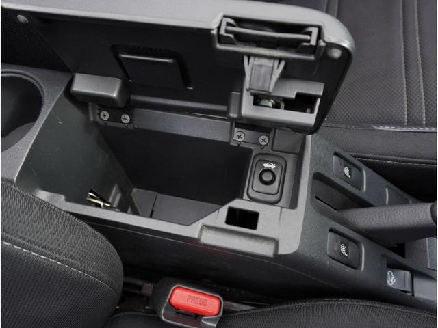 コペン エクスプレイ　５ＭＴ　電動オープン　ノーマルベース車　柿本改マフラー　純正１６インチＡＷ　タイヤＰＯＴＥＮＺＡアドレナリン７分山　ＬＥＤヘッド＆フォグ　シートヒーター　スマートキー／プッシュスタート　ＥＴＣ（67枚目）