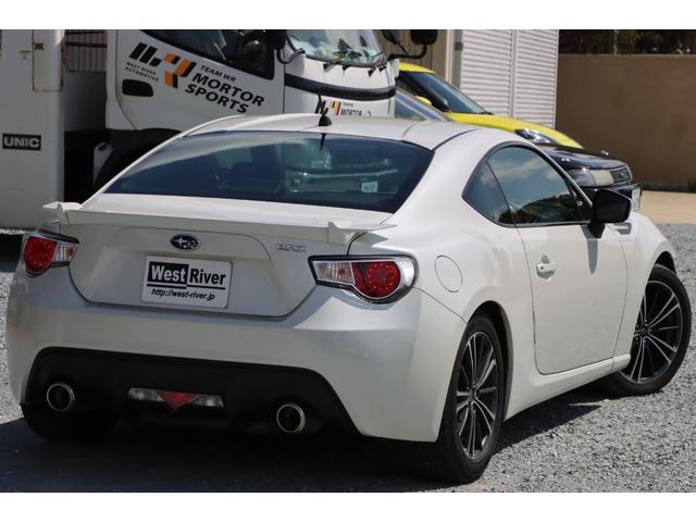 ＢＲＺ Ｒ　６ＭＴ　修復歴なし　オーリンズ車高調　ノーマルベース車　純正エアロ＆１７ＡＷ　ディスチャージヘッド　純正フロントタワーバーＶＳＣスポーツモード（15枚目）