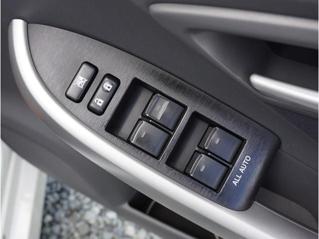 プリウス S LEDエディション 3眼LEDヘッドライト&LEDフォグ 後期テール Bluetoothナビ&バックカメラ フルセグ コムテックドラレコ オート格納ミラー 純正AW ヨコハマ製ブルーアースタイヤ スマキー×2(56枚目)