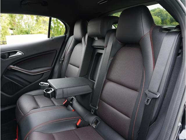 GLAクラス GLA180 スポーツ シートヒーター付ブラックレザーシート GPSレーダー 純正フルセグナビ Bカメラ Bluetooth USB接続可 DVD・CD再生 Pバックドア ETC クルコン クリアランスソナー HIDヘッド(48枚目)