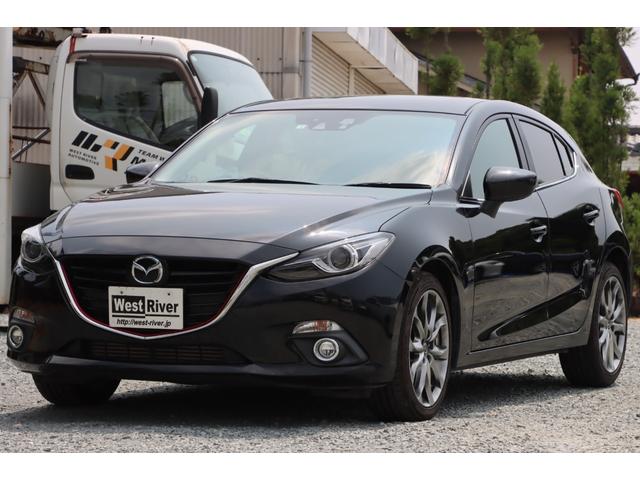 アクセラスポーツ  サンルーフ ブラックハーフレザーシート マツコネフルセグナビ&Bカメラ Bluetooth BOSEサウンド レーダークルコン オートHID&LEDフォグ シートヒーター&パワーシート(4枚目)