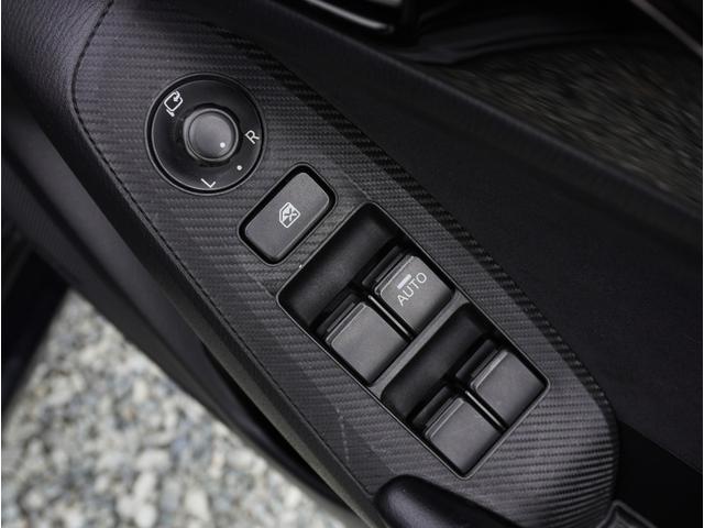 アクセラスポーツ  サンルーフ ブラックハーフレザーシート マツコネフルセグナビ&Bカメラ Bluetooth BOSEサウンド レーダークルコン オートHID&LEDフォグ シートヒーター&パワーシート(59枚目)