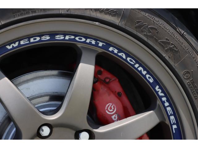 インテグラ タイプR LSD/強化クラッチ/HKSサーキットアタッカー/TEIN車高調/カーボンボンネット/全塗装済/ブレーキ回りO/H済/ヘッドライトフィルム/ダイナモ交換済/Weds17AW/D1 SPECステアリング(23枚目)