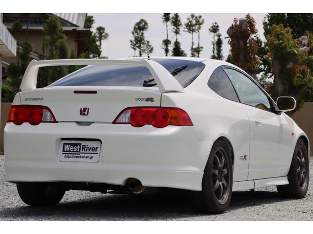 インテグラ タイプR LSD/強化クラッチ/HKSサーキットアタッカー/TEIN車高調/カーボンボンネット/全塗装済/ブレーキ回りO/H済/ヘッドライトフィルム/ダイナモ交換済/Weds17AW/D1 SPECステアリング(27枚目)