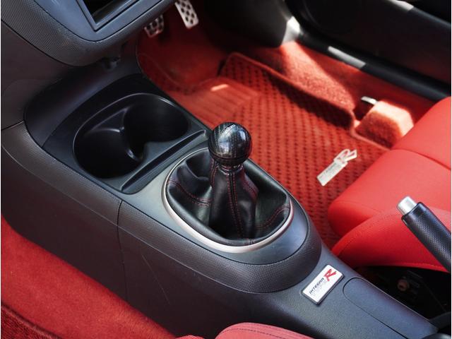 インテグラ タイプR LSD/強化クラッチ/HKSサーキットアタッカー/TEIN車高調/カーボンボンネット/全塗装済/ブレーキ回りO/H済/ヘッドライトフィルム/ダイナモ交換済/Weds17AW/D1 SPECステアリング(47枚目)