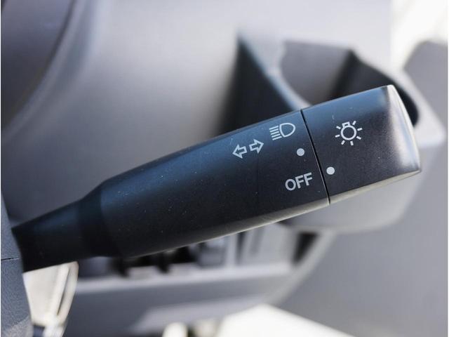 ハイゼットトラック エアコン・パワステ　スペシャル　５ＭＴ　切替式４ＷＤ　走行３９６５０キロ　ワンオーナー　ユーザー買取　３方開　エアコン　パワステ　純正ＦＭ／ＡＭデッキ　屋内保管　取説・記録簿・スペアキー有　保証付（50枚目）