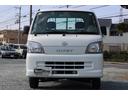ハイゼットトラック エアコン・パワステ　スペシャル　５ＭＴ　切替式４ＷＤ　走行３９６５０キロ　ワンオーナー　ユーザー買取　３方開　エアコン　パワステ　純正ＦＭ／ＡＭデッキ　屋内保管　取説・記録簿・スペアキー有　保証付（5枚目）