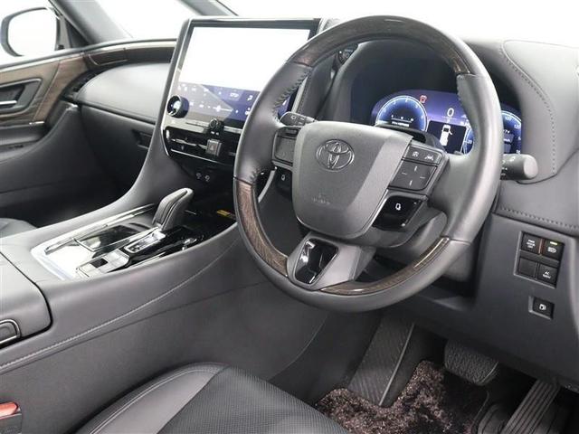 ヴェルファイアハイブリッド エグゼクティブラウンジ　革シート　サンルーフ　４ＷＤ　フルセグ　ミュージックプレイヤー接続可　後席モニター　バックカメラ　衝突被害軽減システム　ＥＴＣ　ドラレコ　両側電動スライド　ＬＥＤヘッドランプ　乗車定員７人　３列シート（6枚目）