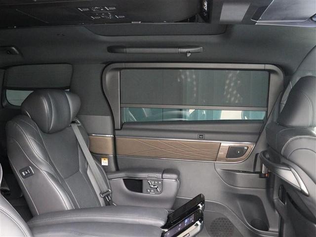 ヴェルファイアハイブリッド エグゼクティブラウンジ　革シート　サンルーフ　４ＷＤ　フルセグ　ミュージックプレイヤー接続可　後席モニター　バックカメラ　衝突被害軽減システム　ＥＴＣ　ドラレコ　両側電動スライド　ＬＥＤヘッドランプ　乗車定員７人　３列シート（32枚目）