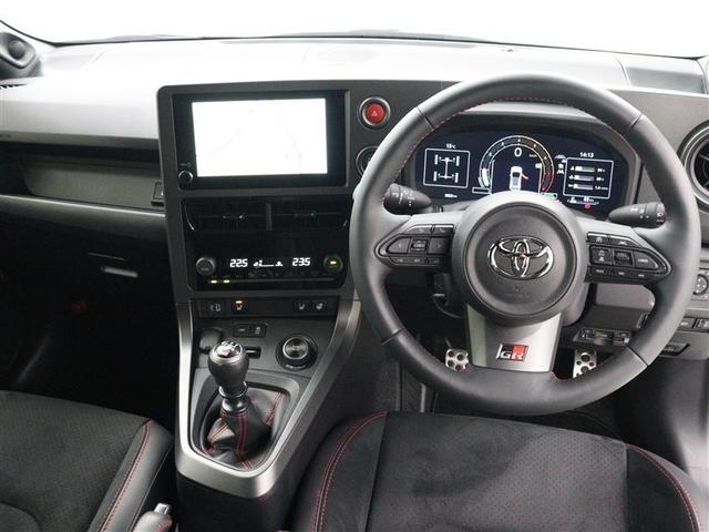 GRヤリス RZ ハイパフォーマンス 4WD フルセグ メモリーナビ ミュージックプレイヤー接続可 バックカメラ 衝突被害軽減システム ETC LEDヘッドランプ ワンオーナー(5枚目)