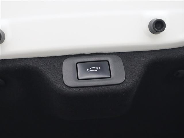 クラウンクロスオーバー Ｇアドバンスド　４ＷＤ　フルセグ　ミュージックプレイヤー接続可　バックカメラ　衝突被害軽減システム　ＥＴＣ　ドラレコ　ＬＥＤヘッドランプ　アイドリングストップ（14枚目）