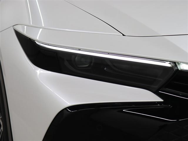 クラウンクロスオーバー Ｇアドバンスド　４ＷＤ　フルセグ　ミュージックプレイヤー接続可　バックカメラ　衝突被害軽減システム　ＥＴＣ　ドラレコ　ＬＥＤヘッドランプ　アイドリングストップ（17枚目）