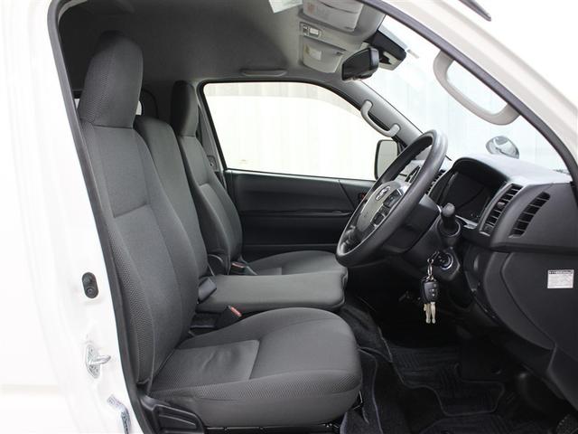 ハイエースバン DXクルマイスシヨウBタイフ 福祉車両 ワンセグ メモリーナビ バックカメラ 衝突被害軽減システム 電動スライドドア 乗車定員10人(13枚目)