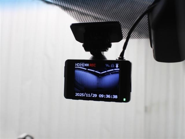 アルファード ２．５Ｓ　Ｃパッケージ　フルセグ　メモリーナビ　ＤＶＤ再生　ミュージックプレイヤー接続可　後席モニター　バックカメラ　衝突被害軽減システム　ＥＴＣ　ドラレコ　両側電動スライド　ＬＥＤヘッドランプ　乗車定員７人　３列シート（24枚目）