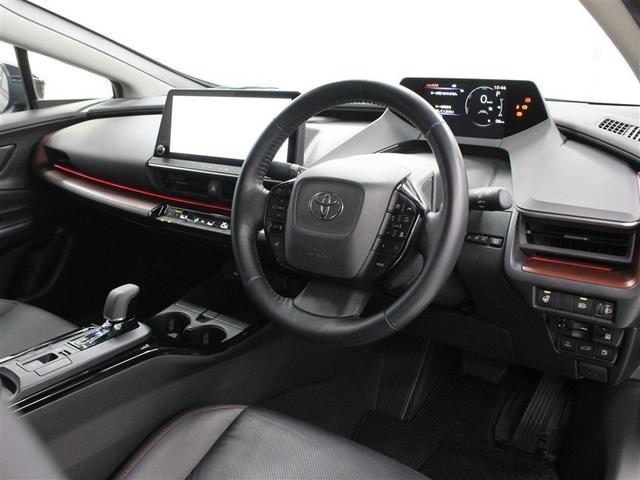 プリウス Z フルセグ メモリーナビ ミュージックプレイヤー接続可 バックカメラ 衝突被害軽減システム ETC ドラレコ LEDヘッドランプ ワンオーナー アイドリングストップ(9枚目)