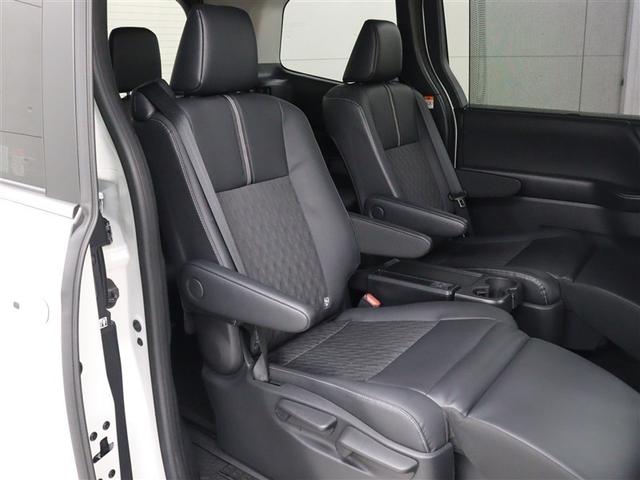 ノア ハイブリッドZ フルセグ メモリーナビ ミュージックプレイヤー接続可 後席モニター バックカメラ 衝突被害軽減システム ETC 両側電動スライド LEDヘッドランプ 乗車定員7人 3列シート アイドリングストップ(13枚目)