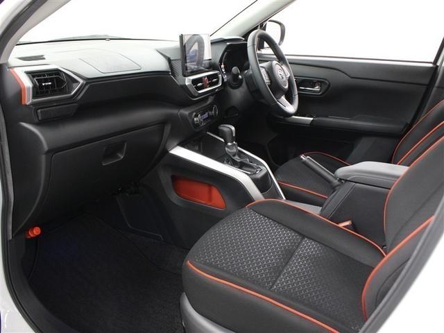 ライズ Ｚ　フルセグ　ミュージックプレイヤー接続可　バックカメラ　衝突被害軽減システム　ＥＴＣ　ドラレコ　ＬＥＤヘッドランプ　アイドリングストップ（10枚目）