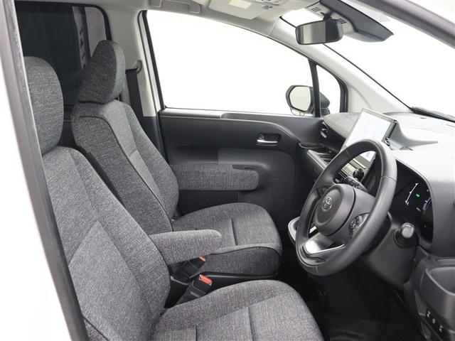 シエンタ ハイブリッドＺ　フルセグ　メモリーナビ　ミュージックプレイヤー接続可　バックカメラ　衝突被害軽減システム　ＥＴＣ　ドラレコ　両側電動スライド　ＬＥＤヘッドランプ　乗車定員７人　３列シート　フルエアロ（9枚目）