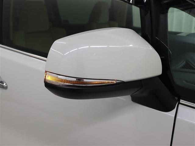 アルファード ２．５Ｘ　ミュージックプレイヤー接続可　バックカメラ　衝突被害軽減システム　ＥＴＣ　ドラレコ　両側電動スライド　ＬＥＤヘッドランプ　乗車定員８人　３列シート（17枚目）