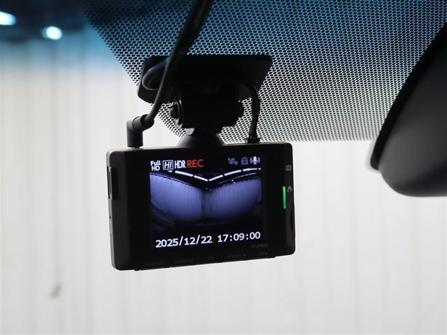 アルファード ２．５Ｘ　ミュージックプレイヤー接続可　バックカメラ　衝突被害軽減システム　ＥＴＣ　ドラレコ　両側電動スライド　ＬＥＤヘッドランプ　乗車定員８人　３列シート（25枚目）