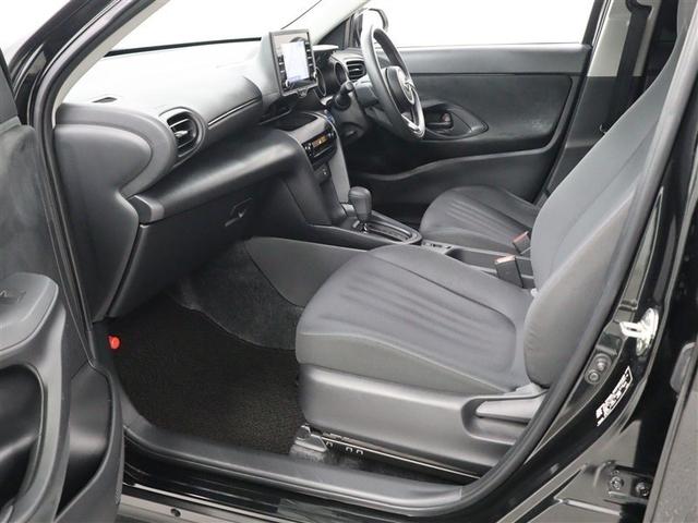 ヤリスクロス ハイブリッドＸ　メモリーナビ　ミュージックプレイヤー接続可　バックカメラ　衝突被害軽減システム　ＥＴＣ　ドラレコ　アイドリングストップ（8枚目）