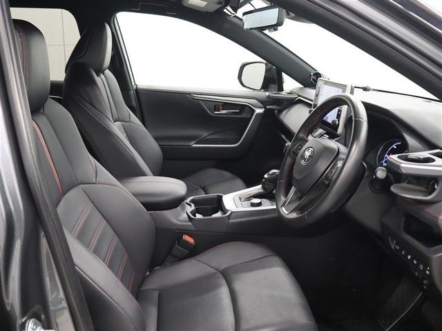 ＲＡＶ４ ＰＨＶ ブラックトーン　４ＷＤ　フルセグ　メモリーナビ　ミュージックプレイヤー接続可　バックカメラ　衝突被害軽減システム　ＥＴＣ　ドラレコ　ＬＥＤヘッドランプ　アイドリングストップ（13枚目）