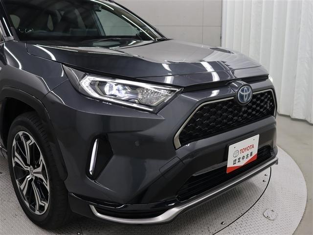 ＲＡＶ４ ＰＨＶ ブラックトーン　４ＷＤ　フルセグ　メモリーナビ　ミュージックプレイヤー接続可　バックカメラ　衝突被害軽減システム　ＥＴＣ　ドラレコ　ＬＥＤヘッドランプ　アイドリングストップ（18枚目）