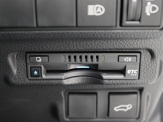 �I�[�g�i�[�@�\�t�̃h�A�~���[�ƑS�ȃp���[�E�C���h�E�𑕔����Ă��܂��B