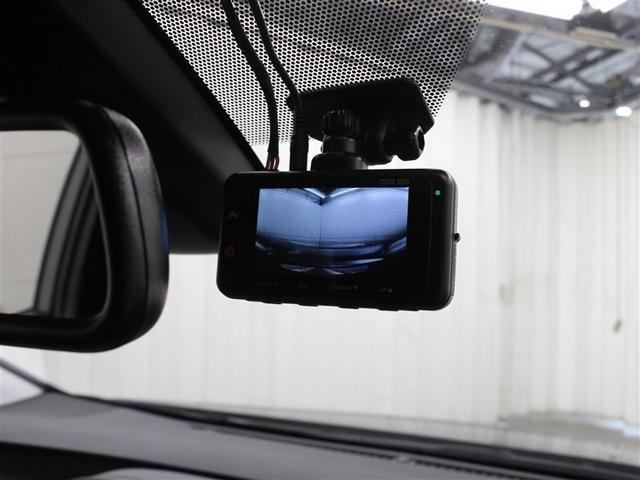 プリウス Ａプレミアム　革シート　フルセグ　メモリーナビ　ＤＶＤ再生　ミュージックプレイヤー接続可　バックカメラ　衝突被害軽減システム　ＥＴＣ　ドラレコ　ＬＥＤヘッドランプ　アイドリングストップ（25枚目）