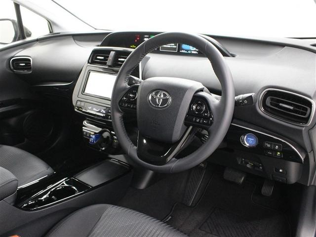 プリウス Ａ　ワンセグ　メモリーナビ　バックカメラ　衝突被害軽減システム　ＥＴＣ　ドラレコ　ＬＥＤヘッドランプ　ワンオーナー　アイドリングストップ（5枚目）