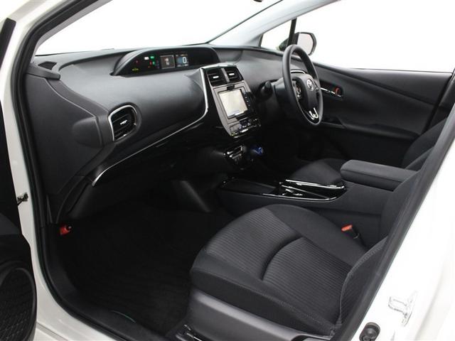 プリウス Ａ　ワンセグ　メモリーナビ　バックカメラ　衝突被害軽減システム　ＥＴＣ　ドラレコ　ＬＥＤヘッドランプ　ワンオーナー　アイドリングストップ（11枚目）