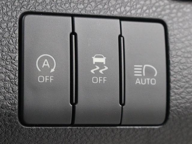 ハリアー プレミアム　スタイルノアール　フルセグ　メモリーナビ　ＤＶＤ再生　ミュージックプレイヤー接続可　バックカメラ　衝突被害軽減システム　ＥＴＣ　ドラレコ　ＬＥＤヘッドランプ　ワンオーナー　アイドリングストップ（18枚目）