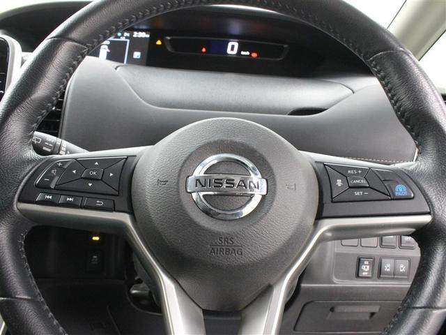 セレナ ハイウェイスター　プロパイロットエディション　フルセグ　メモリーナビ　ＤＶＤ再生　ミュージックプレイヤー接続可　後席モニター　バックカメラ　衝突被害軽減システム　ＥＴＣ　両側電動スライド　ＬＥＤヘッドランプ　ウオークスルー　乗車定員８人（29枚目）