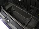ラゲージ床下にも収納スペースが設けられています。