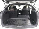 リヤシートを倒してスペースを広げた状態です。