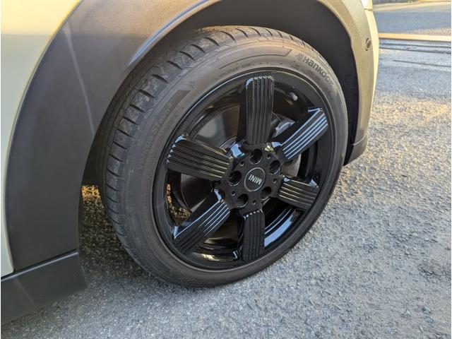 ＭＩＮＩ クーパーＳ　クラシック・トリム　フルセグＴＶ　前後ドラレコ　ハーフレザーシート　　リアビューカメラ（17枚目）