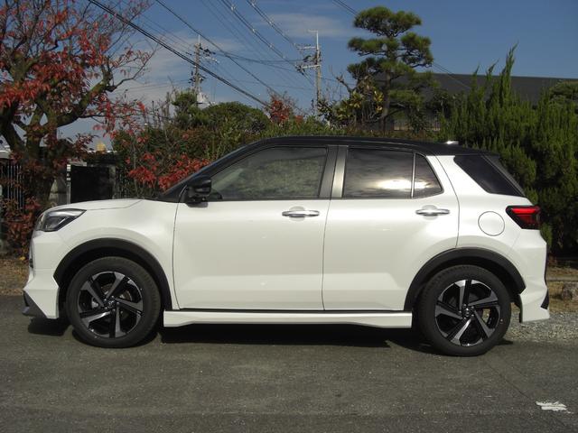 ライズ Ｚ　ディスプレイオーディオ・フルセグＴＶ・ＥＴＣ・１７インチ純正アルミ・モデリスタエアロ・ＬＥＤヘッドライト・クルーズコントロール・ステアリモコン・ヒートシーター・ハイブリッド（11枚目）