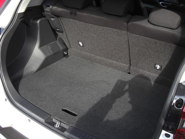 ライズ Ｚ　ディスプレイオーディオ・フルセグＴＶ・ＥＴＣ・１７インチ純正アルミ・モデリスタエアロ・ＬＥＤヘッドライト・クルーズコントロール・ステアリモコン・ヒートシーター・ハイブリッド（20枚目）