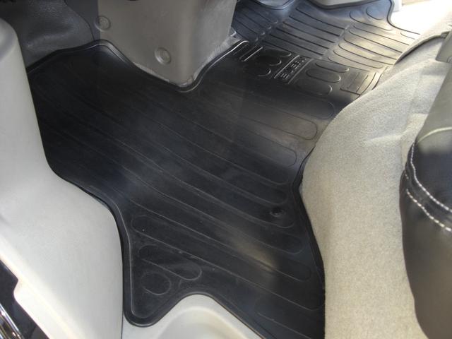 エブリイ ＰＡリミテッド　フロントパワーウインドウ・ディスプレイオーディオ・前後ドラレコ・１５インチアルミ・ルーフキャリア・ＬＥＤライト・ガレージサンライズ・キーレス・バックカメラ・ＥＴＣ（36枚目）