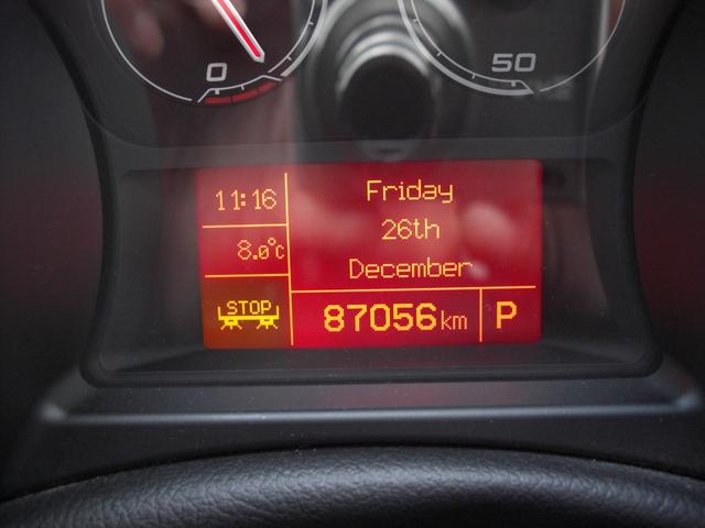 ジュリエッタ コンペティツィオーネ　タイミングベルトＷポンプ交換渡し・ナビ・フルセグＴＶ・ドラレコ・ＥＴＣ・パワーシート・ハーフレザーシート・Ｂｌｕｅｔｏｏｔｈ接続・取説・ハンドリングリモコン（27枚目）