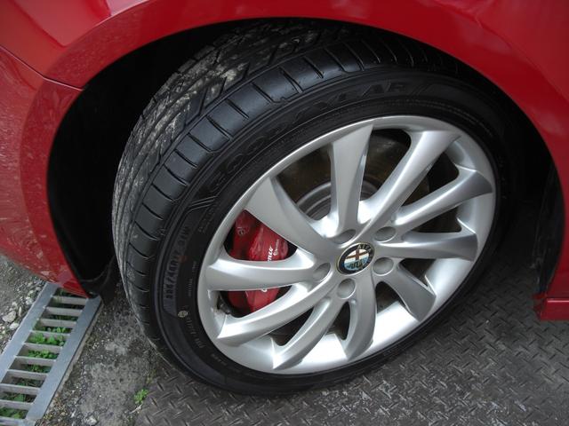 ジュリエッタ コンペティツィオーネ　タイミングベルトＷポンプ交換渡し・ナビ・フルセグＴＶ・ドラレコ・ＥＴＣ・パワーシート・ハーフレザーシート・Ｂｌｕｅｔｏｏｔｈ接続・取説・ハンドリングリモコン（33枚目）