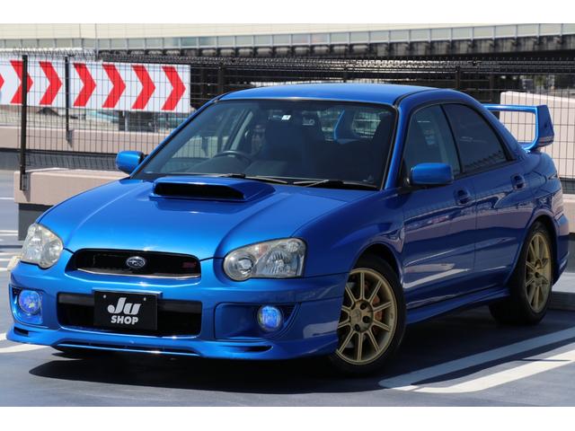 インプレッサ ＷＲＸ　ＳＴｉ　Ｅ型６速ＴＥＩＮ車高調柿本Ｒｅｇｕマフラー純正大型リヤスポイラーＢｒｅｍｂｏブレーキＤｅｆｉ３連メータナビＴＶ／ｃｕｓｃｏ　バッテリーステーＨＫＳエアクリＬＡＩＬＥ　／　Ｂｅａｔｒｕｓｈプーリカバー（4枚目）