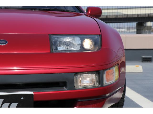 ３００ＺＸ　５速マニュアル車　ＵＢＬサウンド　ＭＯＭＯステアリング　カロッツェリア製ＣＤオーディオ　運転席レカロシート　電動格納式ミラー(13枚目)