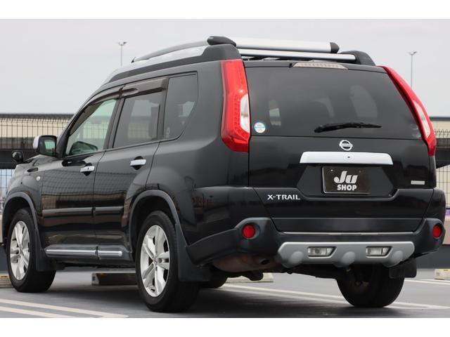 エクストレイル 　ブラックレザーシート／ナビ／バックカメラ／フルセグＴＶ／Ｂｌｕｅｔｏｏｔｈ対応／オートライト／スマートキー／エンジンスターター／シートヒーター／横滑り防止装置／電動格納式ミラー（21枚目）